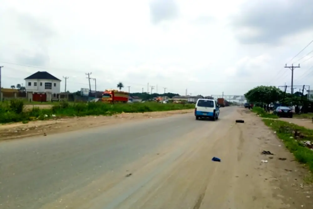 Unipole billboard - Unipole Advert Campaign Along Ph/Aba Expressway Before Eleme Junction,